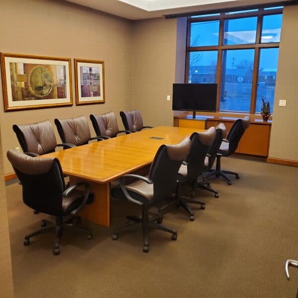 Lakes Gas Corporate Headquarters - Image 3